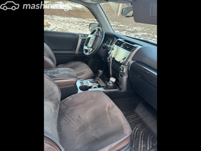 Toyota 4Runner V Рестайлинг 4.0 AT 4WD — фото 5