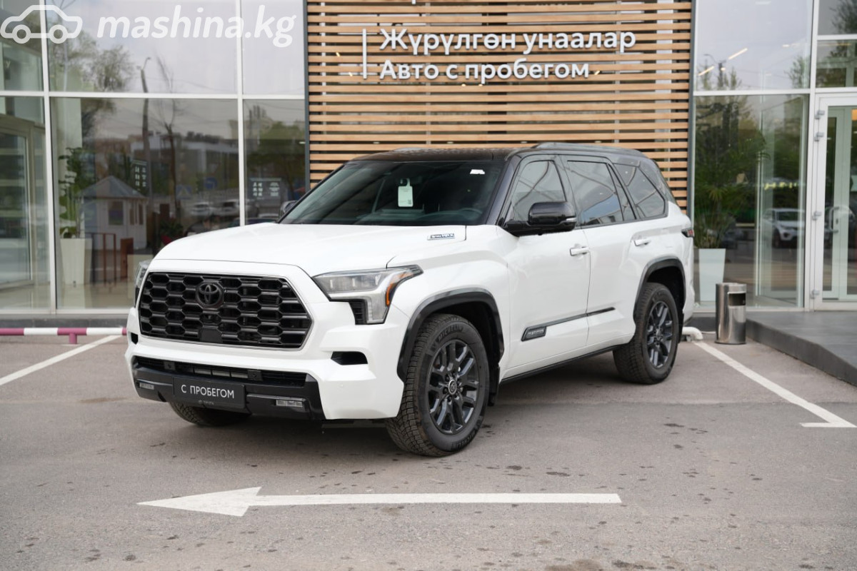 Toyota Sequoia III