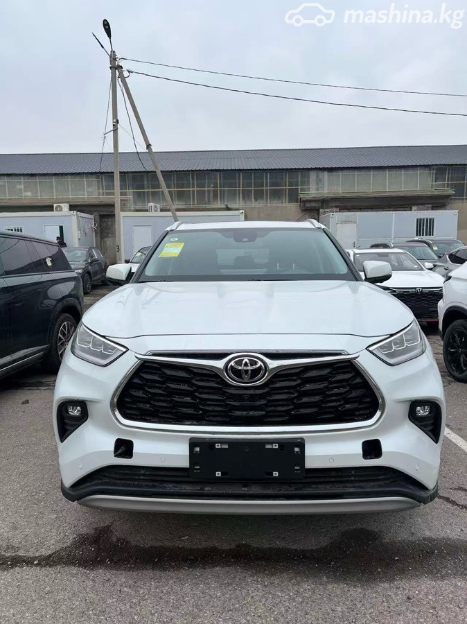 Toyota Highlander IV (U70)