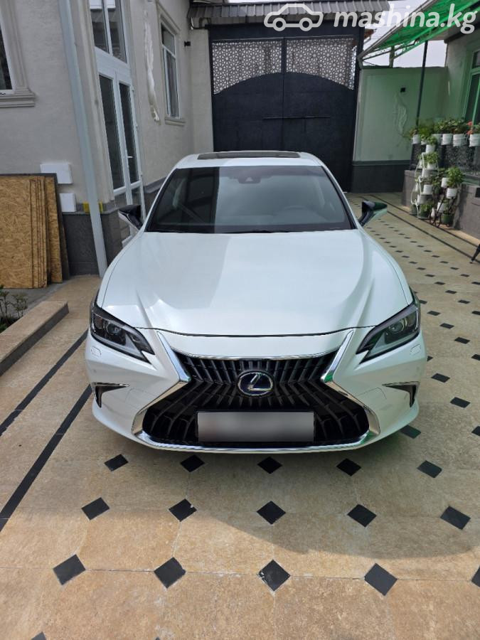 Lexus ES VII