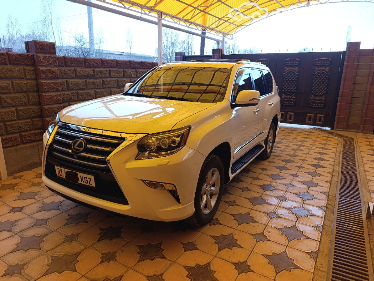 Lexus GX II