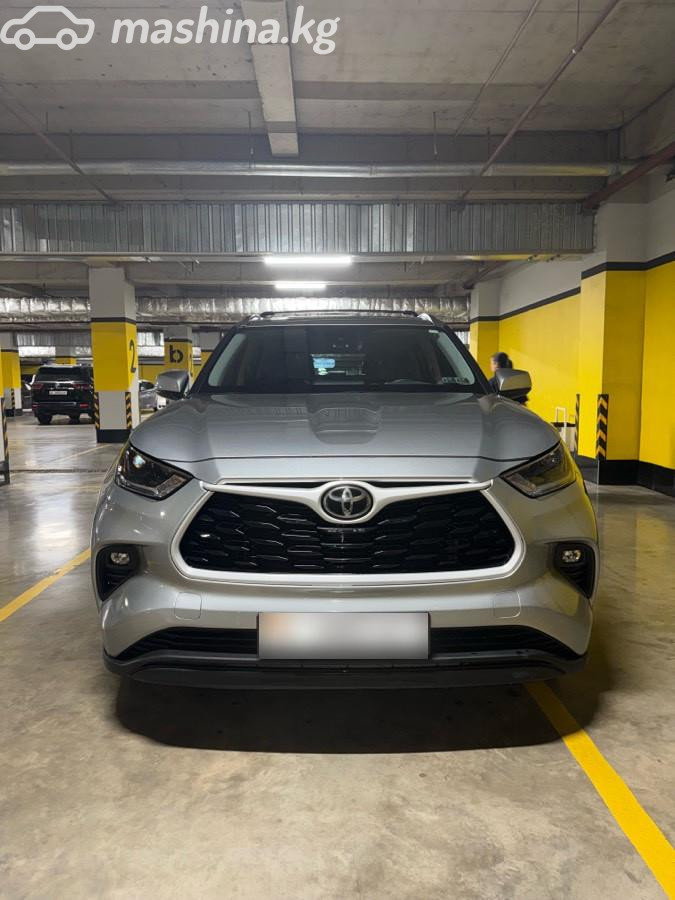 Toyota Highlander IV (U70)