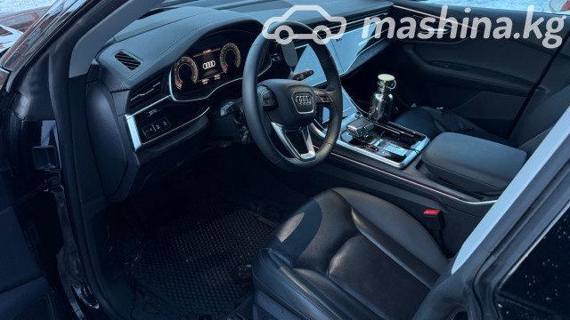 Audi Q8 I (4M) 55 TFSI 3.0 AT 4WD — фото 3