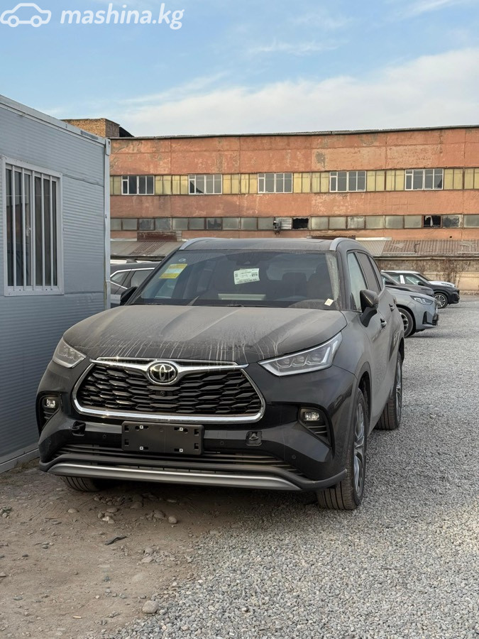 Toyota Highlander IV (U70)