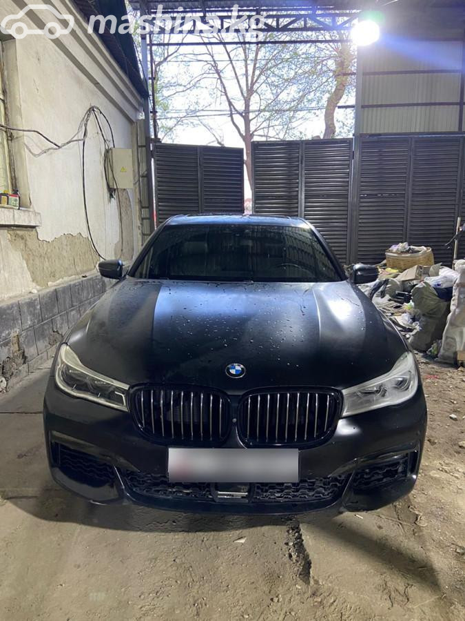 BMW 7 серии VI (G11/G12)