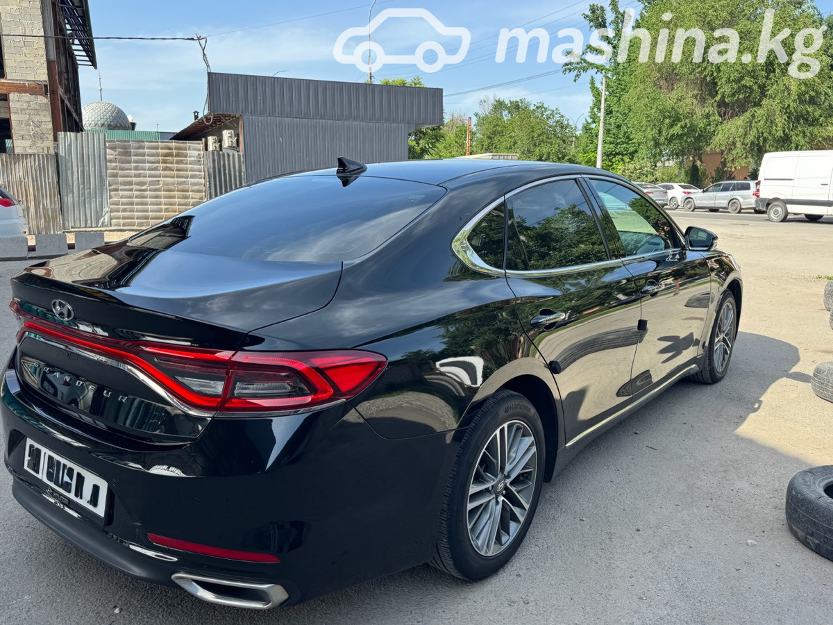 Hyundai Grandeur VI
