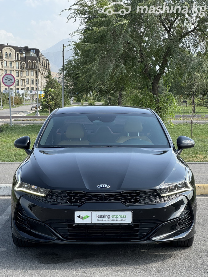 Kia K5 III