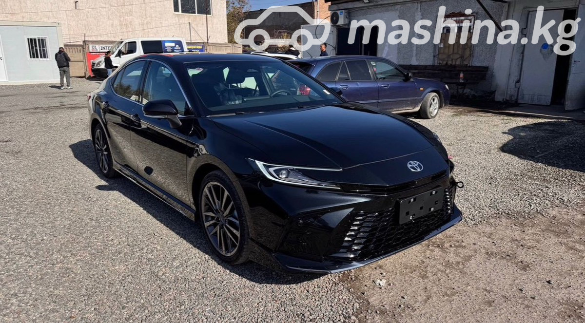 Toyota Camry IX (XV80)