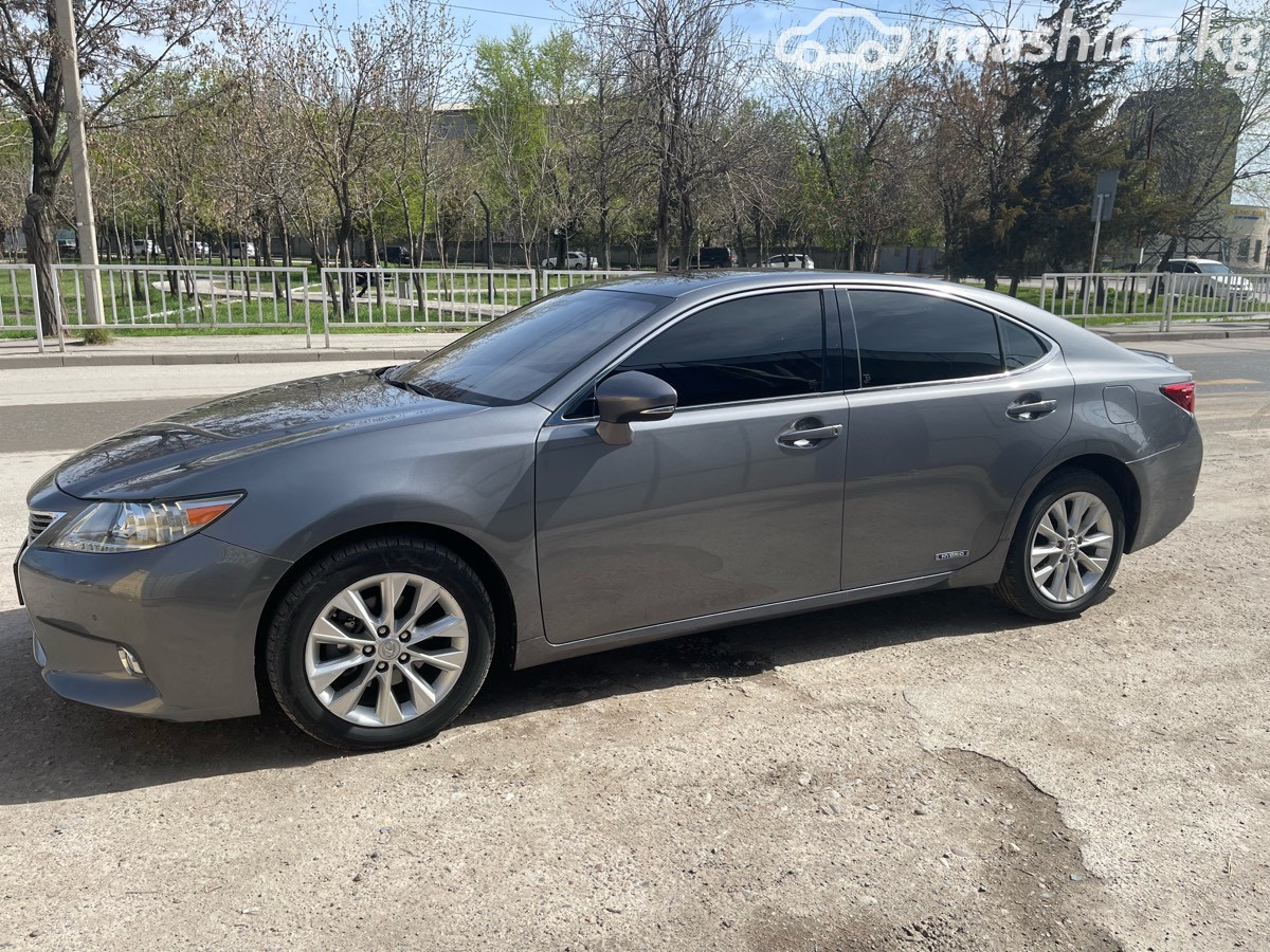 Lexus ES VI