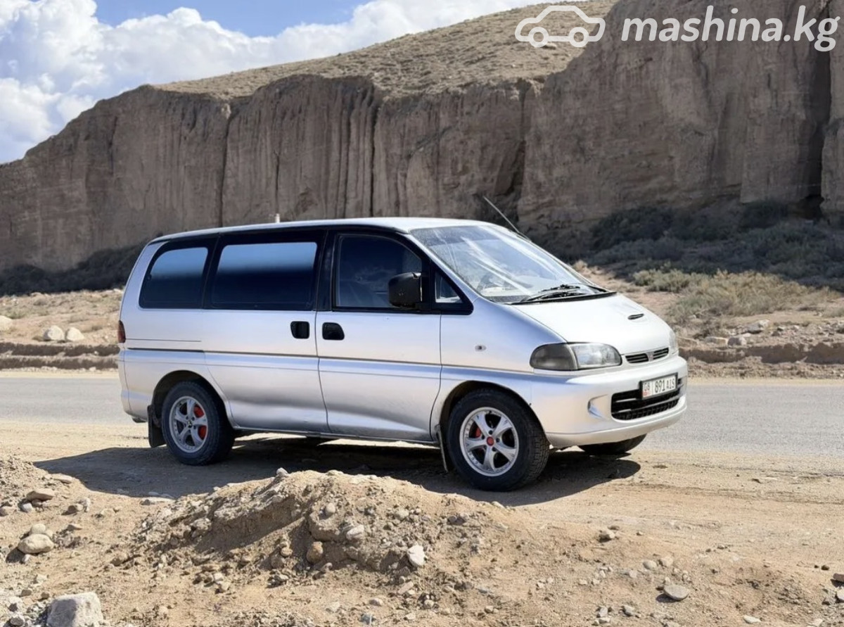 Mitsubishi Space Gear I
