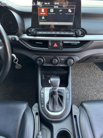 Kia K3 II 1.6 CVT — фото 8