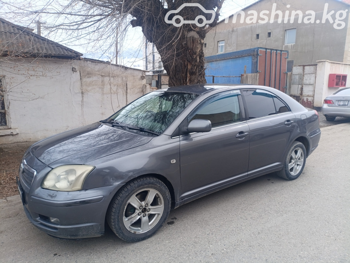 Toyota Avensis II