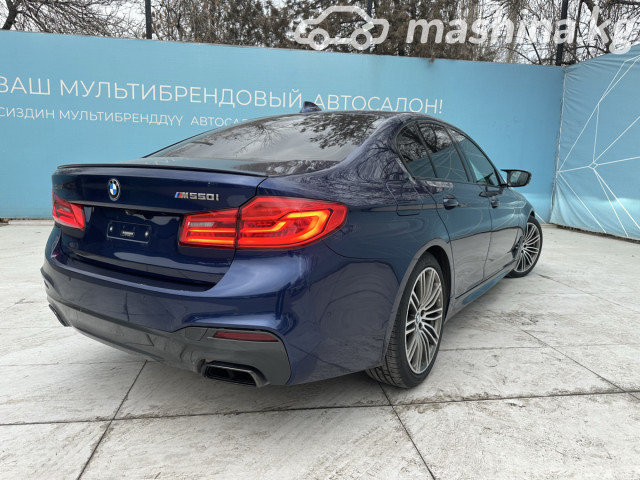 BMW 5 серии VII (G30/G31) M550i xDrive 4.4 AT 4WD — фото 4