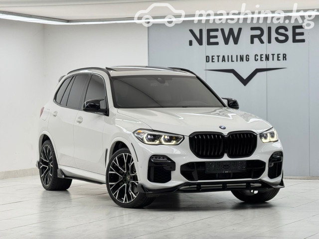 BMW X5 IV (G05/G18) 50i 4.4 AT 4WD
