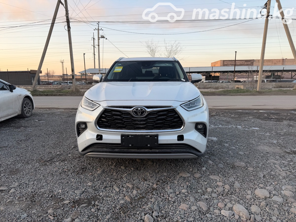 Toyota Highlander IV (U70)