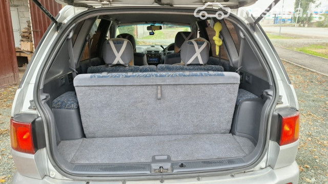 Toyota Ipsum I (M10) 2.0 AT — фото 10