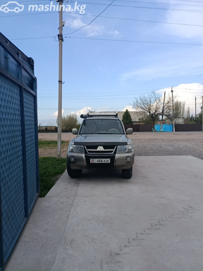 Mitsubishi Pajero III
